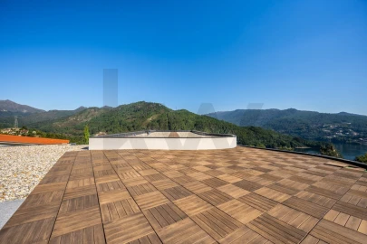 Moradia T3 para Venda em Rio Caldo