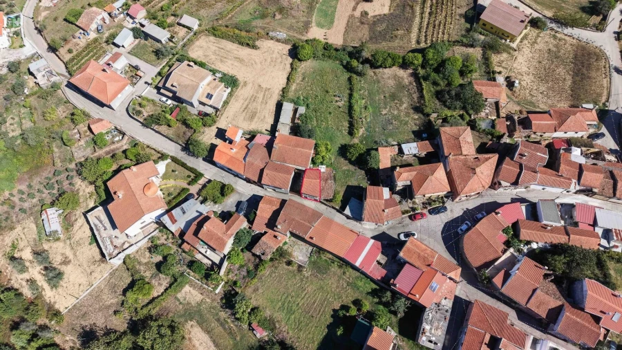 Moradia T2 para Venda em Figueira de Lorvão Foto 5