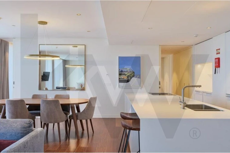 Apartamento T4 para Venda em Olivais Foto 5
