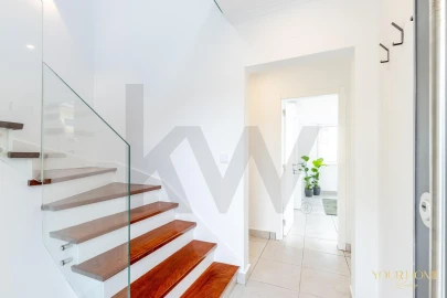 Moradia T4 para Venda em Carcavelos e Parede
