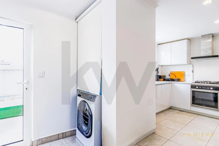 Moradia T4 para Venda em Carcavelos e Parede Foto 17