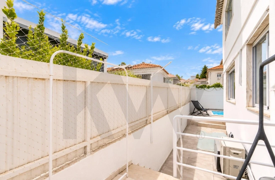 Moradia T4 para Venda em Carcavelos e Parede Foto 26