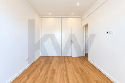 Apartamento T1 para Venda em Amora