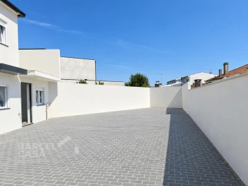 Moradia T3 para Venda em Arcozelo