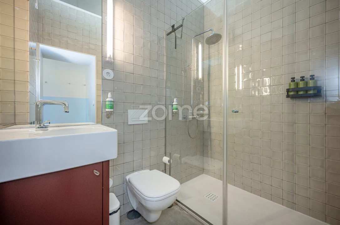 Apartamento T1 para Venda em Cedofeita, Santo Ildefonso, Sé, Miragaia, São Nicolau e Vitória Foto 28