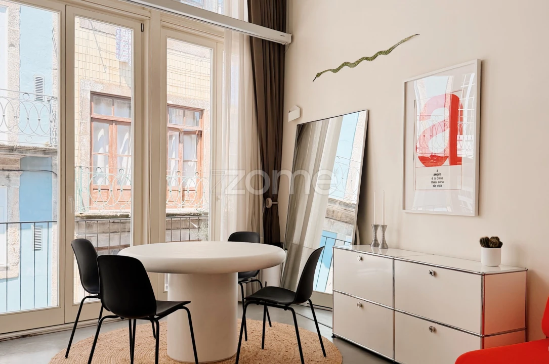 Apartamento T1 para Venda em Cedofeita, Santo Ildefonso, Sé, Miragaia, São Nicolau e Vitória Foto 3