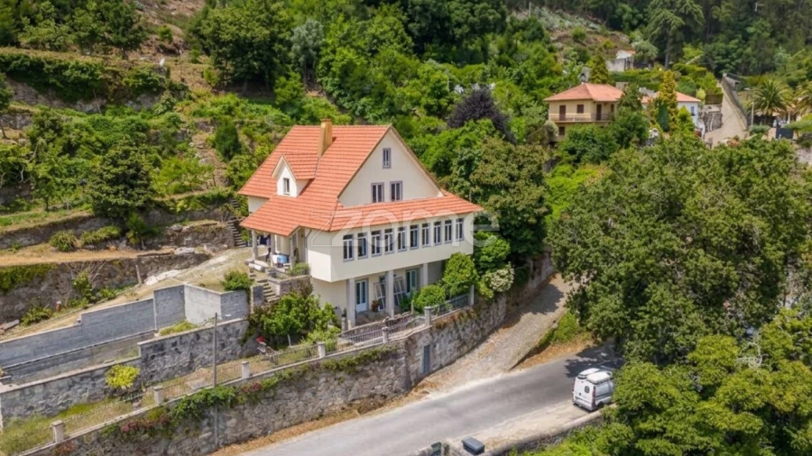 Moradia T4 para Venda em Santa Maria Maior e Monserrate e Meadela