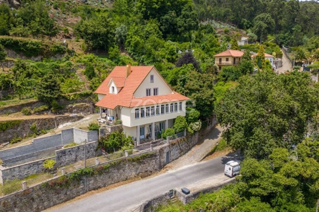 Moradia T4 para Venda em Santa Maria Maior e Monserrate e Meadela Foto 3