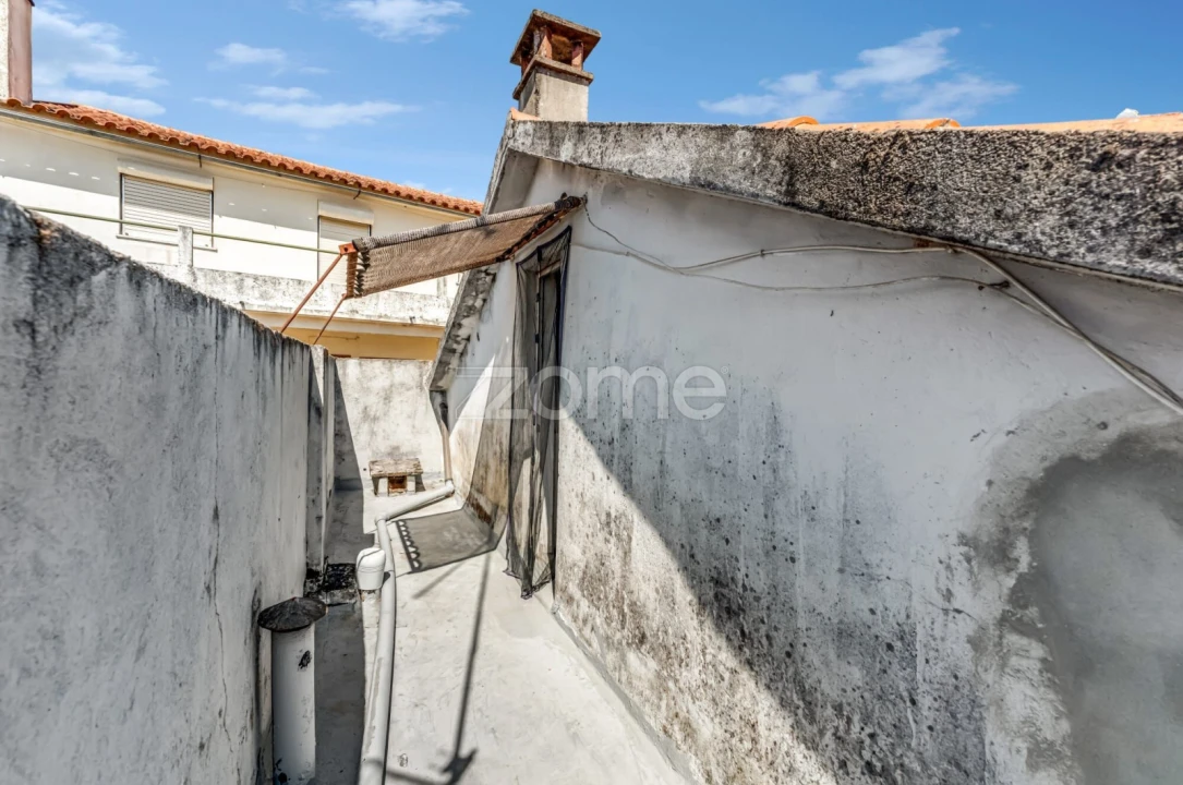 Moradia T4 para Venda em Côja e Barril de Alva Foto 23