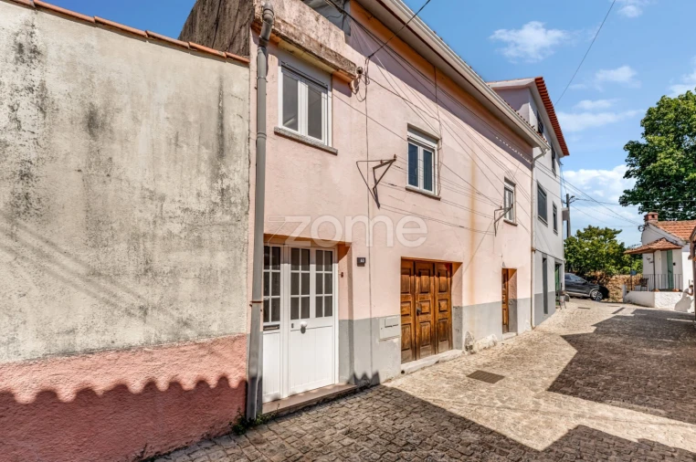 Moradia T4 para Venda em Côja e Barril de Alva Foto 2