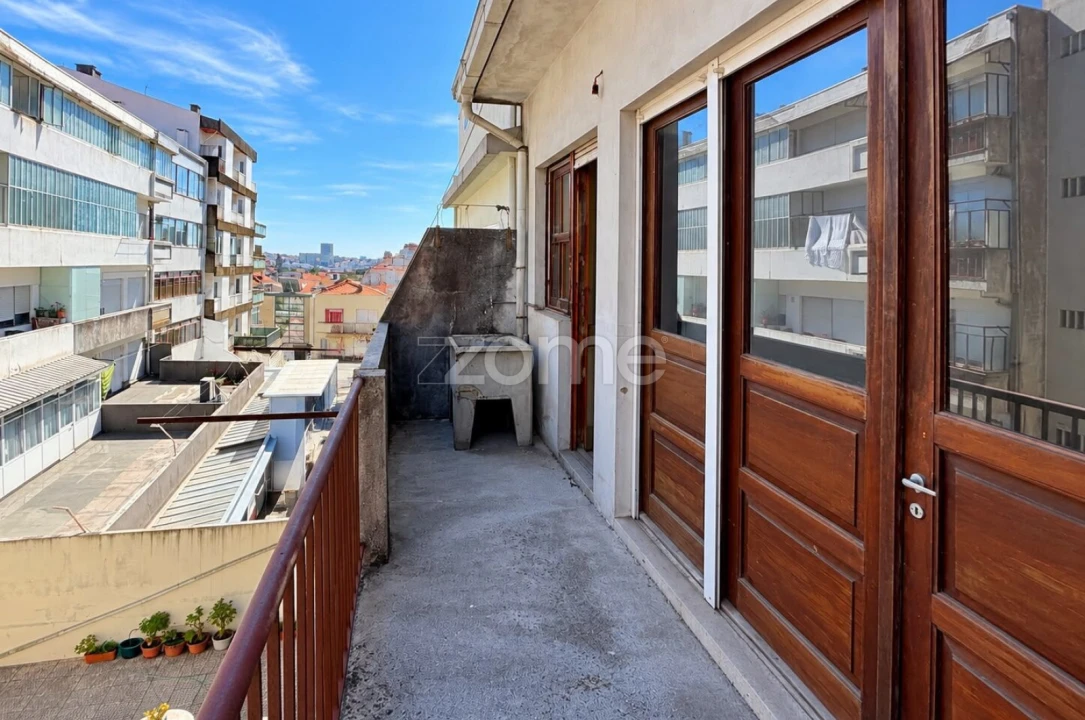 Apartamento T2 para Venda em Cedofeita, Santo Ildefonso, Sé, Miragaia, São Nicolau e Vitória Foto 6