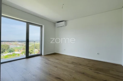 Moradia T3 para Venda em Gondifelos, Cavalões e Outiz