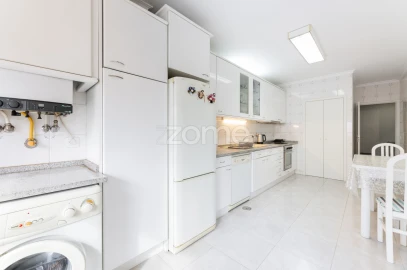 Apartamento T3 para Venda em São Vitor (Braga)