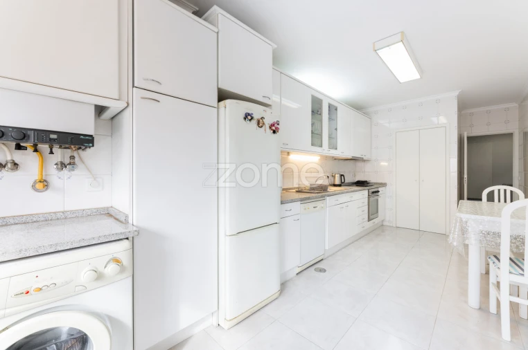 Apartamento T3 para Venda em São Vitor (Braga) Foto 9