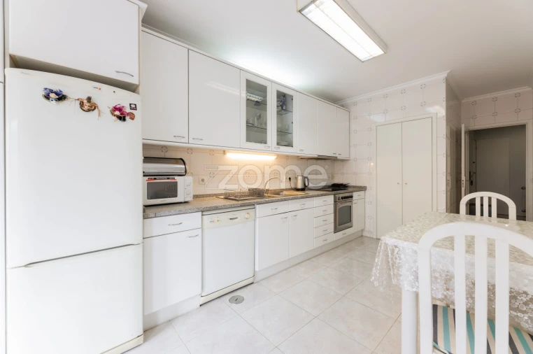Apartamento T3 para Venda em São Vitor (Braga) Foto 8