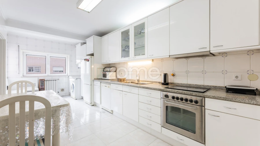 Apartamento T3 para Venda em São Vitor (Braga)
