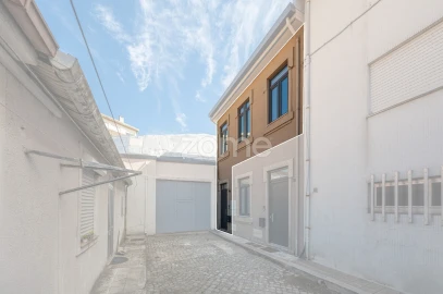 Apartamento T2 para Venda em Cedofeita, Santo Ildefonso, Sé, Miragaia, São Nicolau e Vitória