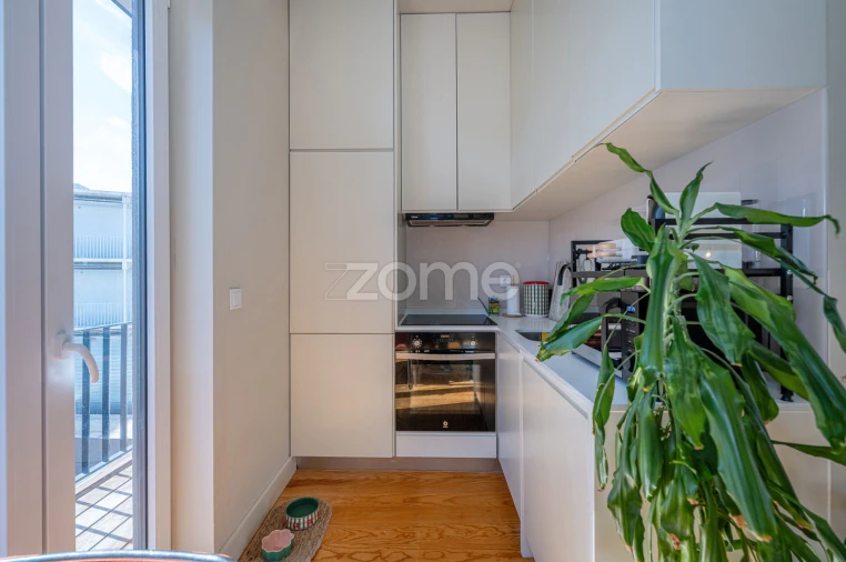 Apartamento T2 para Venda em Cedofeita, Santo Ildefonso, Sé, Miragaia, São Nicolau e Vitória Foto 17