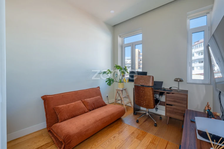Apartamento T2 para Venda em Cedofeita, Santo Ildefonso, Sé, Miragaia, São Nicolau e Vitória Foto 21