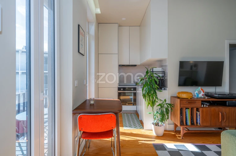 Apartamento T2 para Venda em Cedofeita, Santo Ildefonso, Sé, Miragaia, São Nicolau e Vitória Foto 16