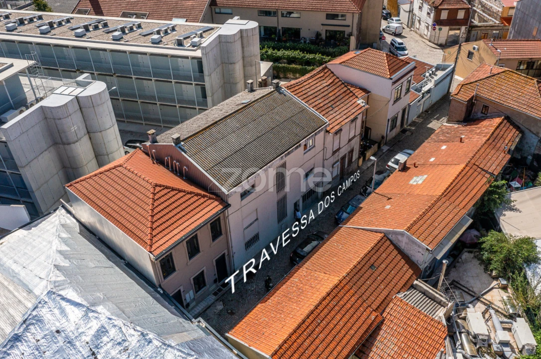 Apartamento T2 para Venda em Cedofeita, Santo Ildefonso, Sé, Miragaia, São Nicolau e Vitória Foto 4