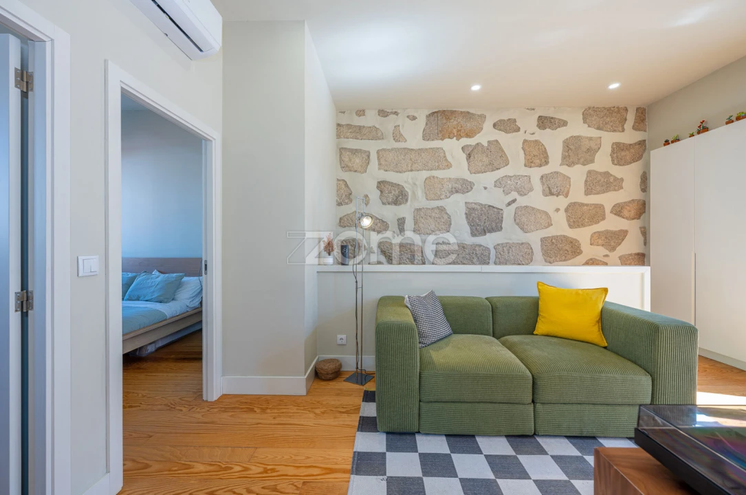 Apartamento T2 para Venda em Cedofeita, Santo Ildefonso, Sé, Miragaia, São Nicolau e Vitória Foto 14