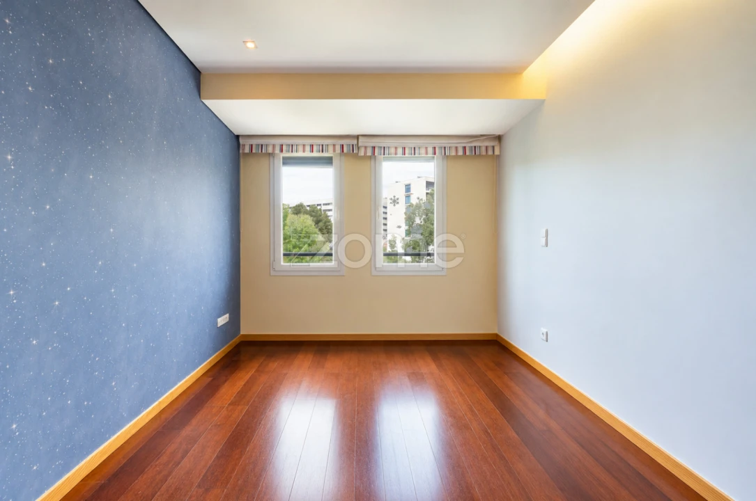 Apartamento T3 para Venda em Mafamude e Vilar do Paraíso Foto 14