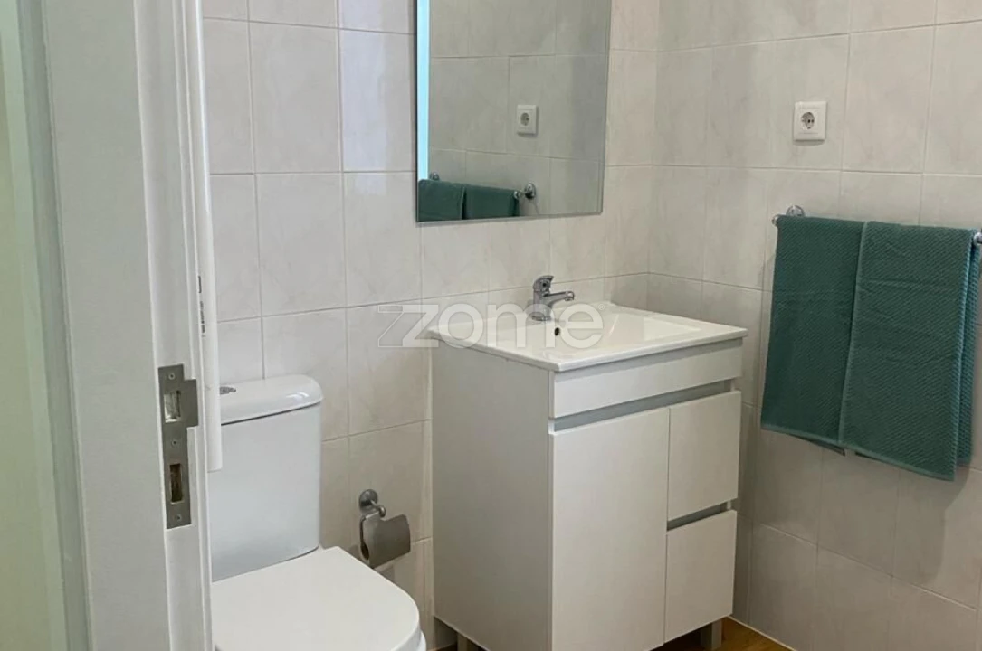 Apartamento T1 para Venda em Cedofeita, Santo Ildefonso, Sé, Miragaia, São Nicolau e Vitória Foto 19