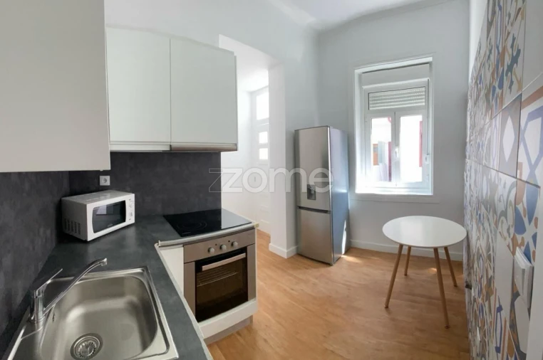Apartamento T1 para Venda em Cedofeita, Santo Ildefonso, Sé, Miragaia, São Nicolau e Vitória Foto 12