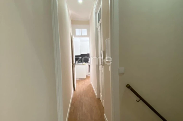 Apartamento T1 para Venda em Cedofeita, Santo Ildefonso, Sé, Miragaia, São Nicolau e Vitória Foto 5