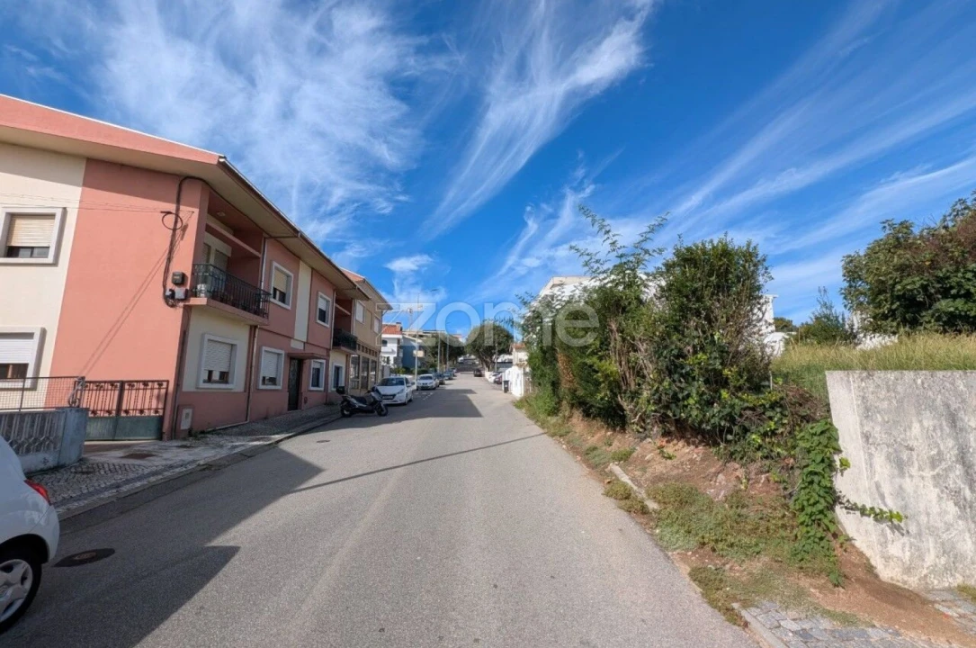 Terreno para Venda em São João da Madeira Foto 10