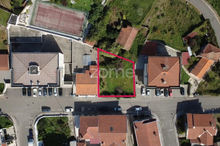 Terreno para Venda em São João da Madeira Foto 5