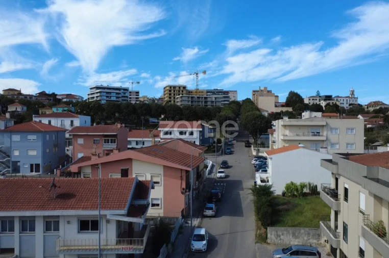 Terreno para Venda em São João da Madeira Foto 9