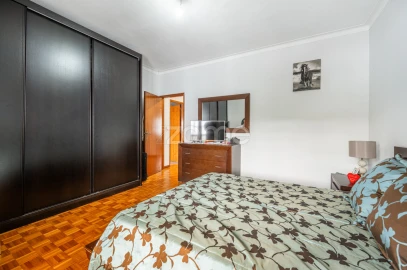 Moradia T3 para Venda em Darque