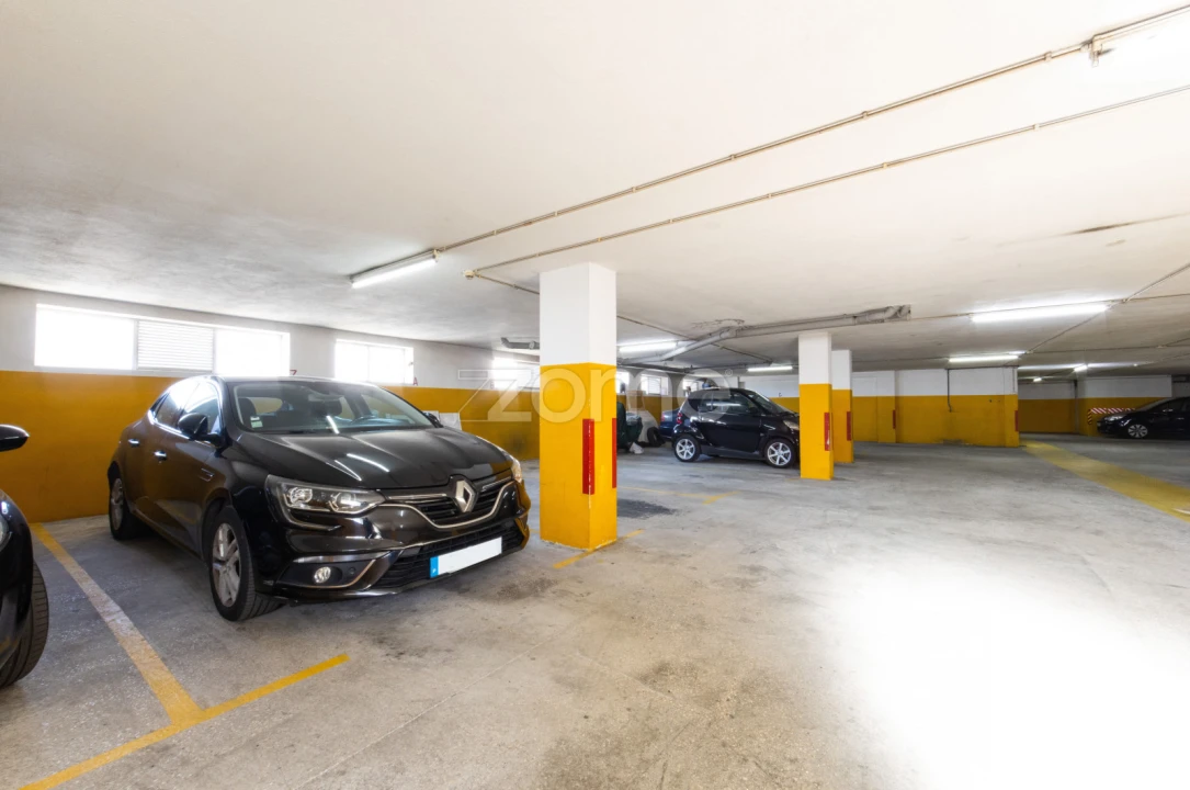 Apartamento T2 para Venda em Mafamude e Vilar do Paraíso Foto 23