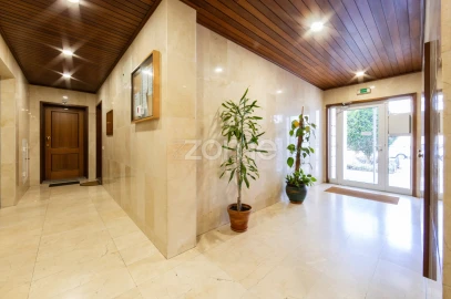 Apartamento T2 para Venda em Mafamude e Vilar do Paraíso
