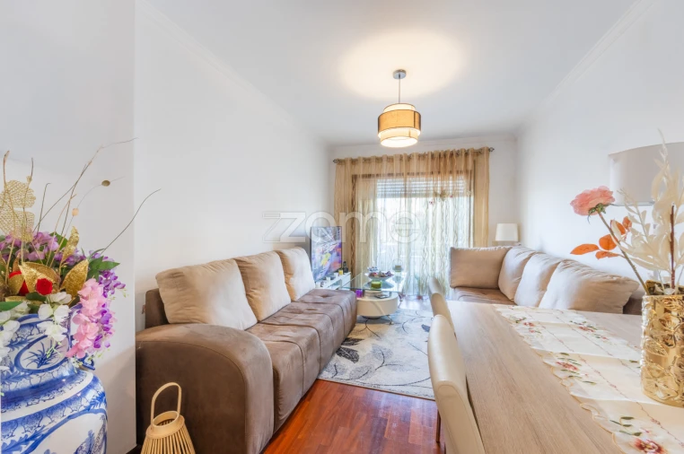 Apartamento T2 para Venda em Mafamude e Vilar do Paraíso Foto 5