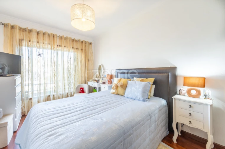 Apartamento T2 para Venda em Mafamude e Vilar do Paraíso Foto 9