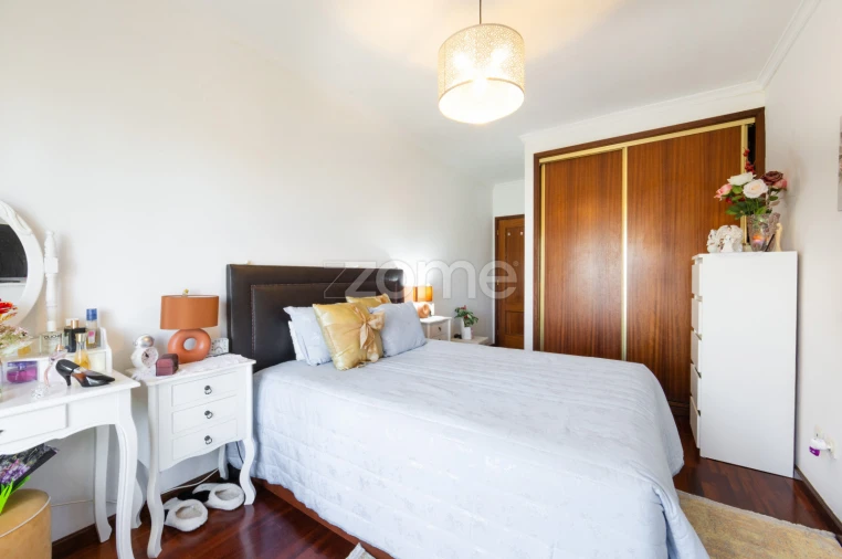 Apartamento T2 para Venda em Mafamude e Vilar do Paraíso Foto 10