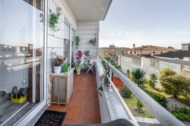 Apartamento T2 para Venda em Mafamude e Vilar do Paraíso Foto 20