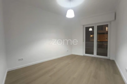Apartamento T3 para Arrendamento em Cascais e Estoril