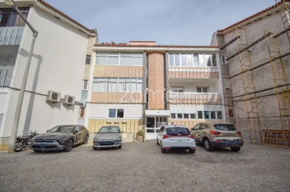 Apartamento T3 para Arrendamento em Cascais e Estoril