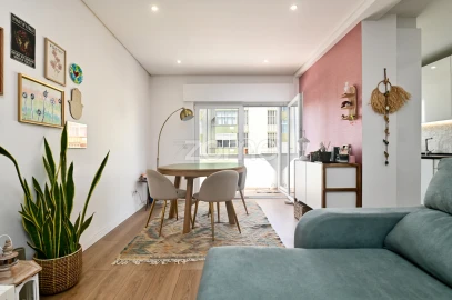 Apartamento T2 para Venda em Porto Salvo
