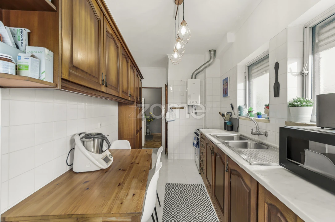 Apartamento T3 para Venda em Agualva e Mira-Sintra Foto 2