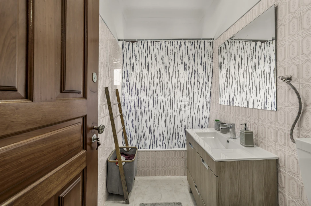 Apartamento T3 para Venda em Agualva e Mira-Sintra Foto 17
