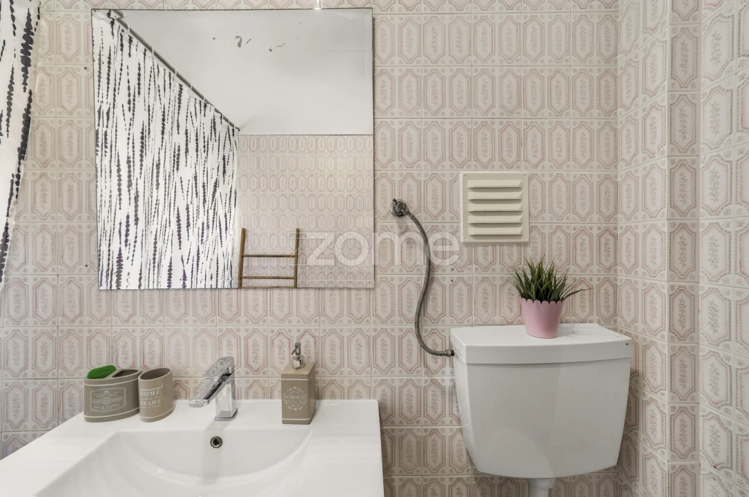 Apartamento T3 para Venda em Agualva e Mira-Sintra Foto 19
