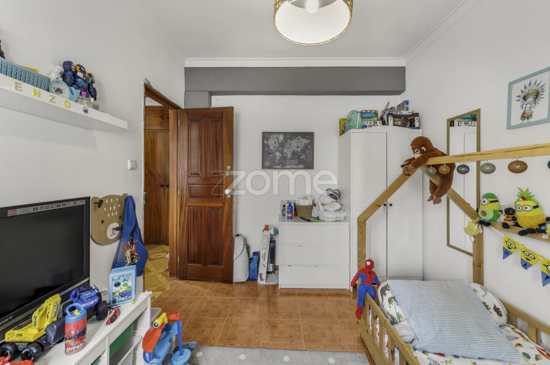 Apartamento T3 para Venda em Agualva e Mira-Sintra Foto 23