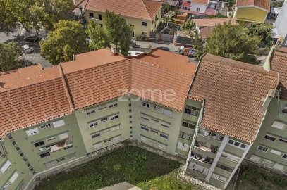Apartamento T3 para Venda em Agualva e Mira-Sintra