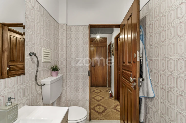Apartamento T3 para Venda em Agualva e Mira-Sintra Foto 18