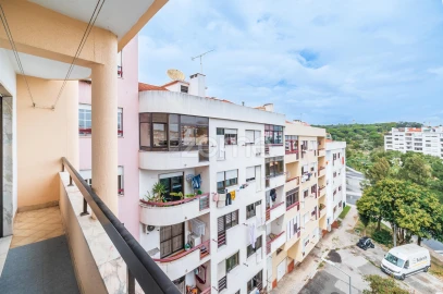 Apartamento T2 para Venda em Rio de Mouro